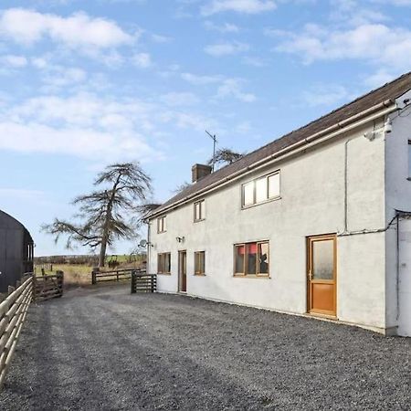 Upper Caerfaelog Farmhouse Llanbister Dış mekan fotoğraf